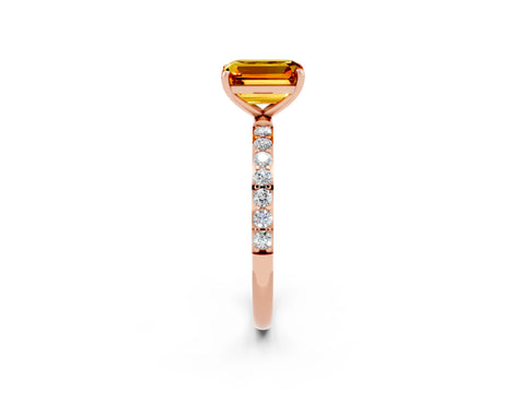 Rose gold Emerald Cut Diamond Pavé Band with Six-Prong Setting_2