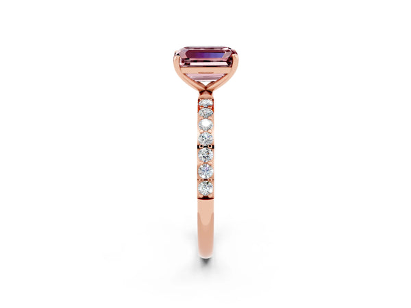 Rose gold Emerald Cut Diamond Pavé Band with Six-Prong Setting