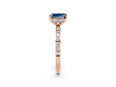 Rose gold Emerald Cut Diamond Pavé Band with Six-Prong Setting_2