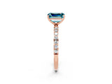 Rose gold Emerald Cut Diamond Pavé Band with Six-Prong Setting_2