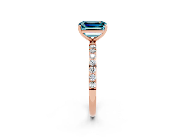 Rose gold Emerald Cut Diamond Pavé Band with Six-Prong Setting