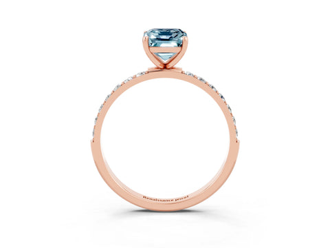 Rose gold Emerald Cut Diamond Pavé Band with Six-Prong Setting_3