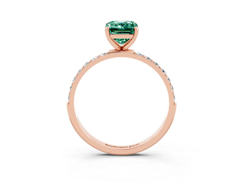 Rose gold Emerald Cut Diamond Pavé Band with Six-Prong Setting_3