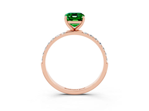 Rose gold Emerald Cut Diamond Pavé Band with Six-Prong Setting_3