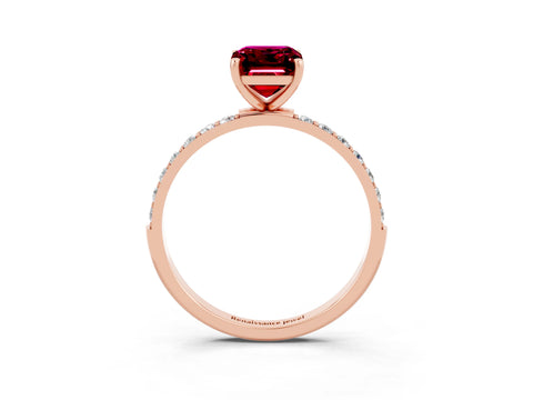 Rose gold Emerald Cut Diamond Pavé Band with Six-Prong Setting_3