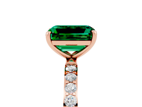 Rose gold Emerald Cut Diamond Pavé Band with Six-Prong Setting_5