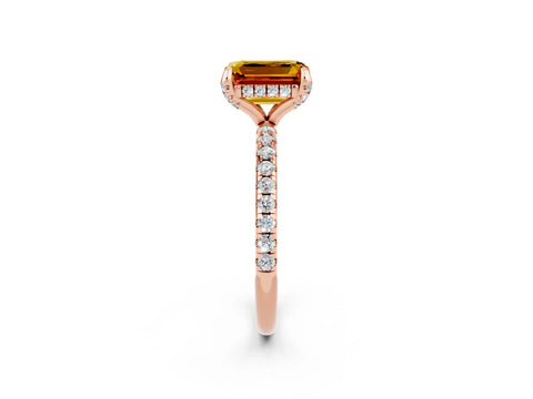 Rose gold Emerald Cut Diamond Solitaire Ring with Four-Prong Setting and Pavé Band_2