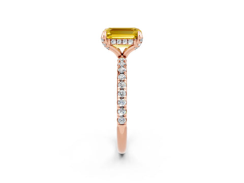 Rose gold Emerald Cut Diamond Solitaire Ring with Four-Prong Setting and Pavé Band_2