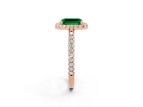 Rose gold Emerald Cut Emerald Pavé Halo Ring with Four-Prong Setting_14