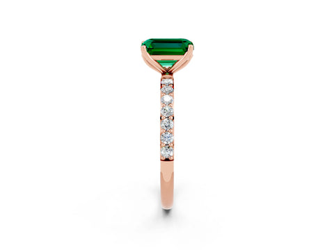 Rose gold Emerald Cut Emerald Solitaire Engagement Ring with Pavé Band and Prong Setting_14