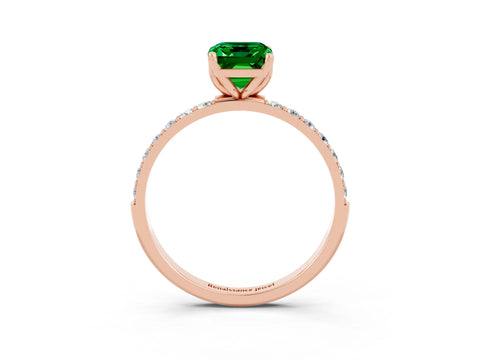 Rose gold Emerald Cut Emerald Solitaire Engagement Ring with Pavé Band and Prong Setting_3