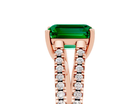 Rose gold Emerald Cut Emerald Solitaire Engagement Ring with Split Shank Pavé Band_5