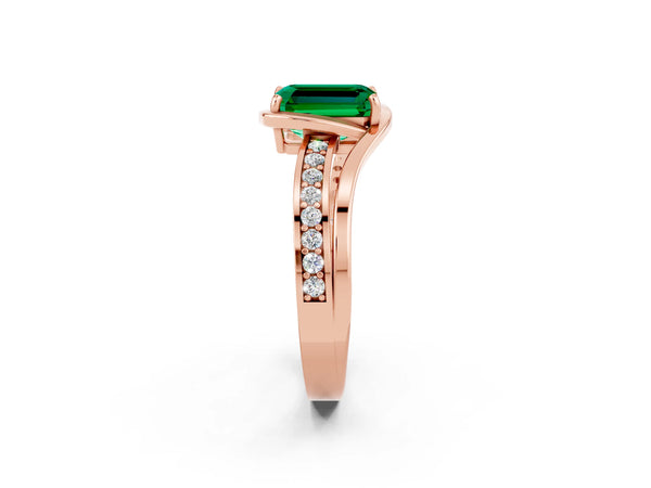 Rose gold Emerald Cut Emerald Solitaire Ring with Split Shank and Prong Setting
