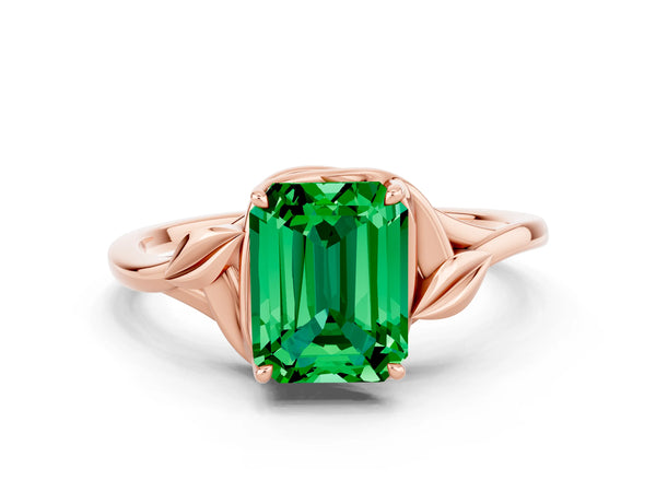 Rose gold Emerald Cut Emerald Solitaire Ring with Twist Band and Four-Prong Setting