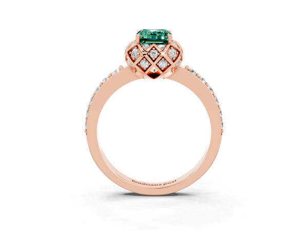 Rose gold Emerald Cut Green Sapphire Scalloped Halo Engagement Ring with Round Shared Prong Band