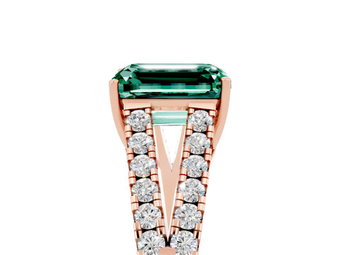 Rose gold Emerald Cut Green Sapphire Split Shank Pavé Engagement Ring with Four-Prong Setting_17