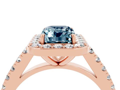 Rose gold Emerald Cut Halo Diamond Ring with Pavé Band and Three-Prong Setting_4