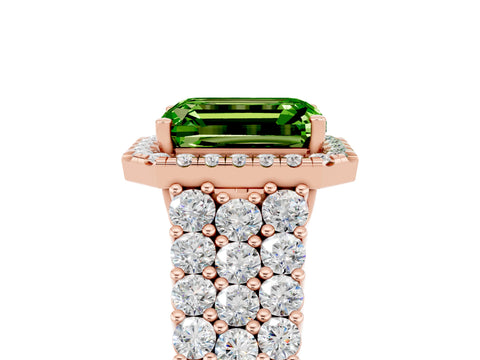 Rose gold Emerald Cut Halo Pavé Diamond Engagement Ring with Split Shank and Four-Prong Setting_5