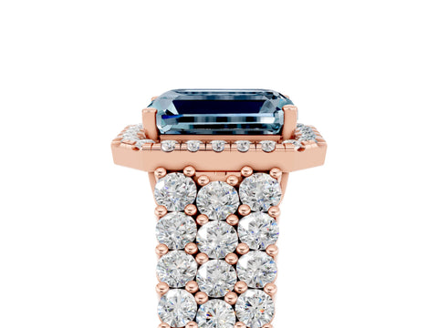 Rose gold Emerald Cut Halo Pavé Diamond Engagement Ring with Split Shank and Four-Prong Setting_5