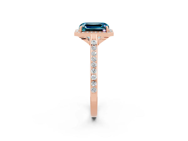 Rose gold Emerald Cut Halo Round Diamond Pavé Band with Four-Prong Setting