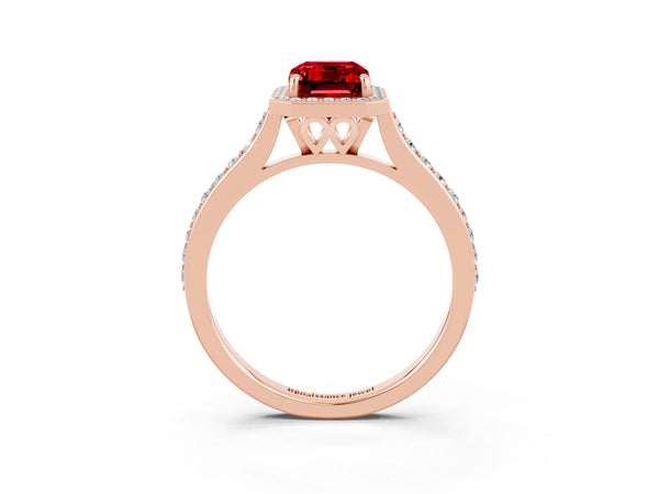 Rose gold Emerald Cut Halo Round Diamond Pavé Band with Four-Prong Setting