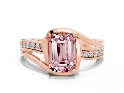Rose gold Emerald Cut Morganite Solitaire Ring with Split Shank and Prong Setting