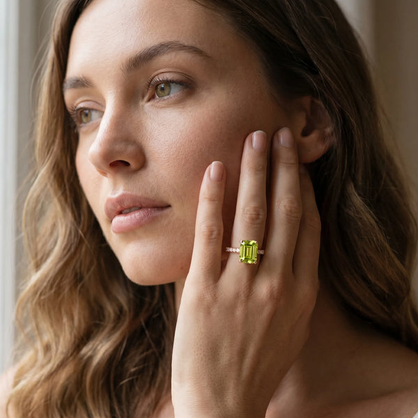 Rose gold Emerald Cut Peridot Solitaire Ring with Round  Pavé Band and Four-Prong Setting
