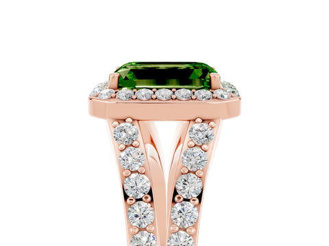 Rose gold Emerald Cut Peridot Split Shank Halo Ring with Four-Prong Setting_17