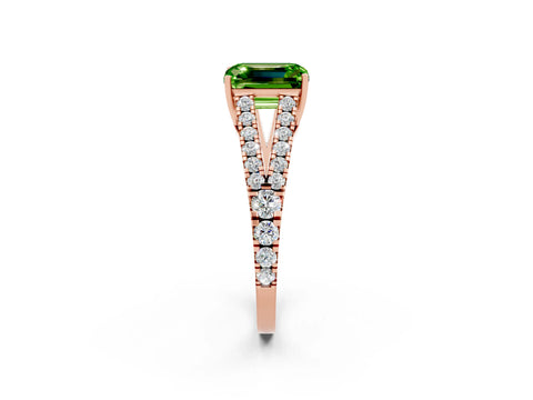Rose gold Emerald Cut Peridot Split Shank Pavé Engagement Ring with Four-Prong Setting_14
