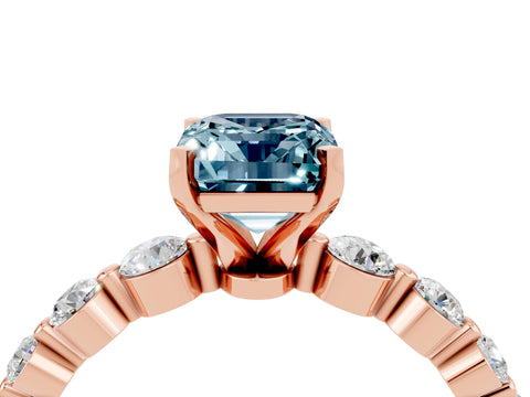 Rose gold Emerald Cut Solitaire Aquamarine Ring with Pave Band and Four-Prong Setting_4