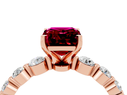 Rose gold Emerald Cut Solitaire Garnet Ring with Pave Band and Four-Prong Setting_4