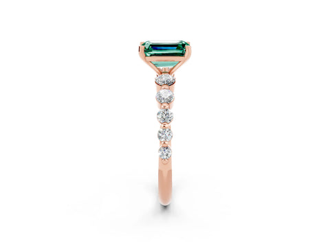 Rose gold Emerald Cut Solitaire Green Sapphire Ring with Pave Band and Four-Prong Setting_2