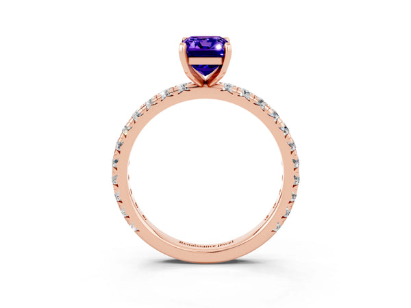 Rose gold Emerald Cut Tanzanite Pavé Solitaire Ring with Round Band and Prong Setting