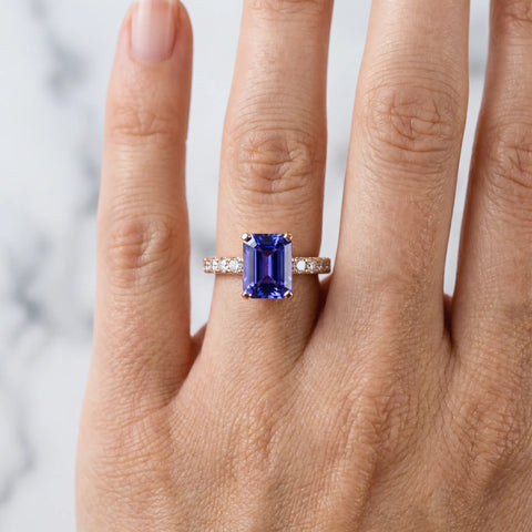 Rose gold Emerald Cut Tanzanite Solitaire Ring with Round  Pavé Band and Four-Prong Setting_42