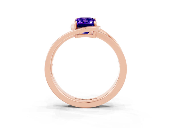 Rose gold Emerald Cut Tanzanite Solitaire Ring with Split Shank and Prong Setting
