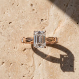 Rose gold Emerald Solitaire Diamond Twisted Band with Four-Prong Setting_16