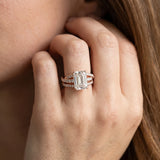 Rose gold Emerald Solitaire Twist Band with Pavé Setting and Four-Prong Setting_15