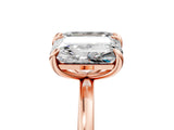 Rose gold Emerald and Radiant Toi Moi Ring with Prong Setting and Plain Band_45