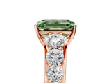 Rose gold Fancy Green Emerald Cut Brilliant Diamond Pavé Band with Six-Prong Setting_5