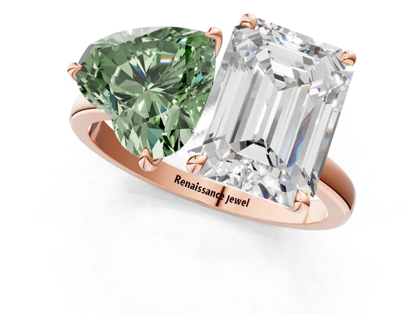 Rose gold Fancy Green Heart  and Emerald Cut Toi Moi Ring with Prong Setting