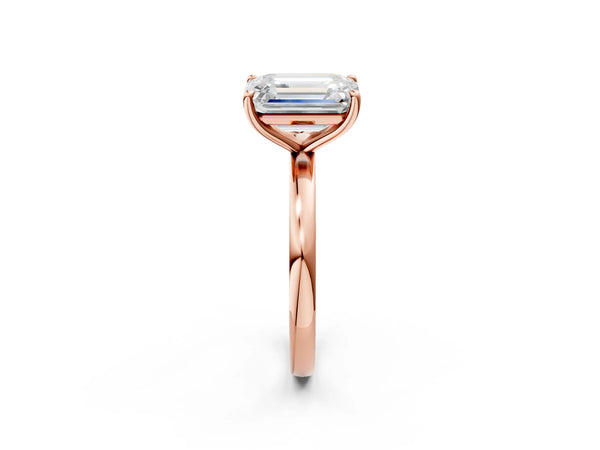 Rose gold Fancy Green Heart  and Emerald Cut Toi Moi Ring with Prong Setting
