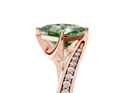 Rose gold Fancy Green Princess Cut Solitaire Diamond Twist Band with Pavé Setting and Four-Prong Setting_5