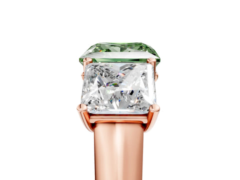 Rose gold Fancy Green Princess Cut Three-Stone Diamond Ring with Prong Setting on a Classic Band_5