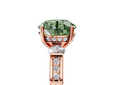 Rose gold Fancy Green Round Cut Brilliant Three-Stone Pave Band with Four-Prong Setting_5