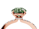 Rose gold Fancy Green Round  Cut Diamond Ring with Pavé Band and Four-Prong Setting_15