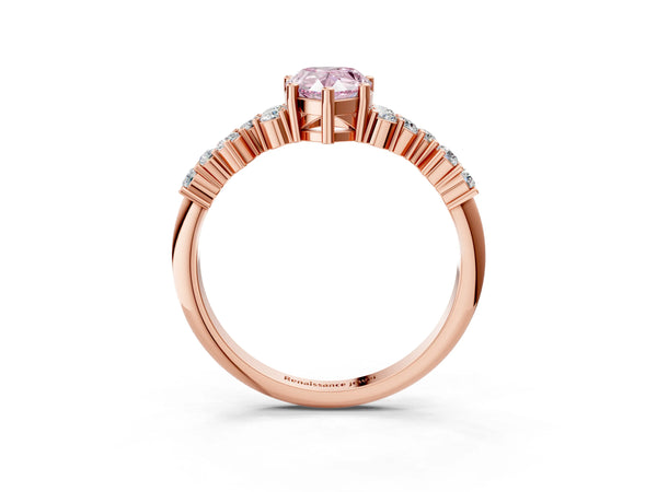 Rose gold Fancy Pink Pear Cut Diamond Cluster Pavé Band with Four-Prong Setting