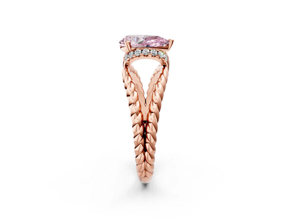 Rose Gold Pear-Shaped Engagement Ring Setting for Fancy Pink Center with Rope Split Shank