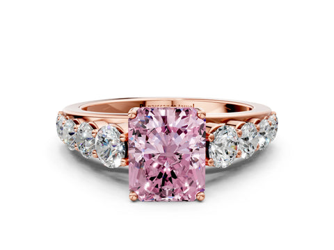 Rose gold Fancy Pink Radiant Cut Brilliant Diamond Pavé Band with Six-Prong Setting