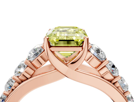 Rose gold Fancy Yellow Emerald Cut Brilliant Diamond Pavé Band with Six-Prong Setting_4