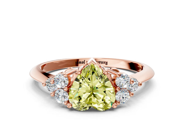 Rose Gold Heart-Shaped Cluster Accent Engagement Ring Setting for Fancy Yellow Center